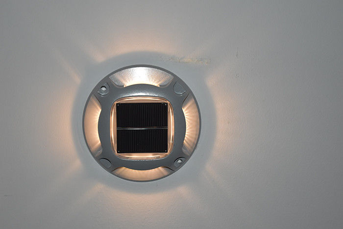 Solar-LED-Solar-Auffahrtschienen Dock-Leuchten Außen Warnung Schrittlampen für Bürgersteig Garten Weg Hof