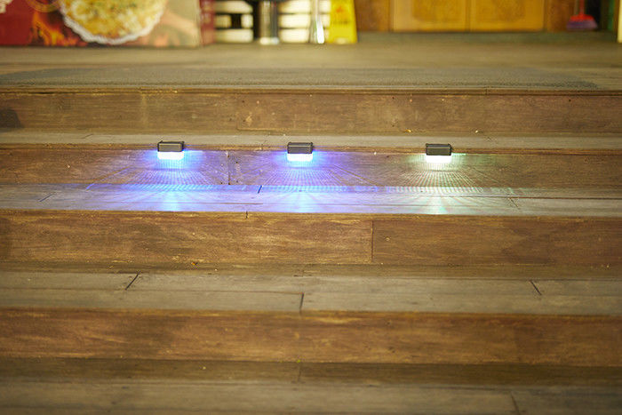 Solar-LED-Anfahrtsstraßen Dock-Leuchten Außen Warnung Schrittlampen für Bürgersteig Garten Weg Hof