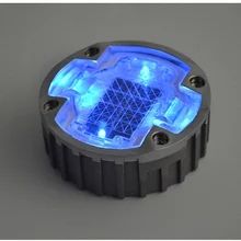 Wasserdichte Sonnenstraßenstiftungen IP68 Weiß Gelb Rot Grün Blau -40°C~85°C 0,825KG