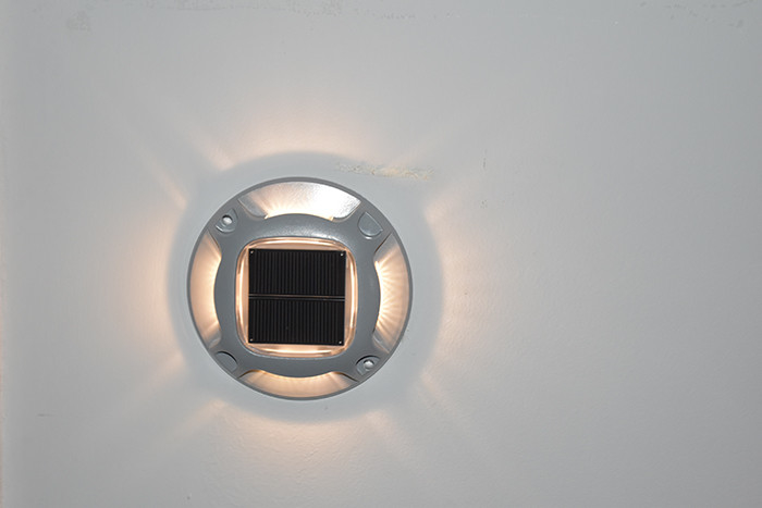 Außenwasserdichtes Solardeck-Licht Marker Garten LED-Lampe Solardock Untergrundlicht