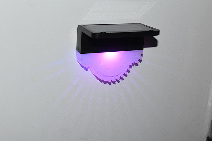 Außenwasserdichtes Solargartenzaunlicht Mehrfarbige Solar-Led-Tor-Säulenlicht für den Garten