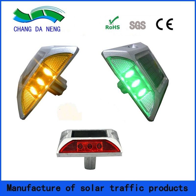 Weiß/Gelb/Rot/Bule/Grün solarbetriebene Straßenmarker für extreme Temperaturen