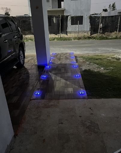 Solar-LED-Leuchten mit hoher Helligkeit aus Aluminium und PC-Material mit 3t Lager
