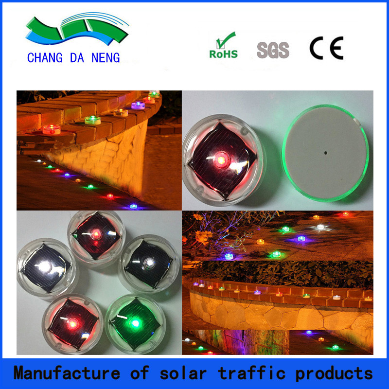 Aluminium-Untergrund-Solar-Straßenstiftungen Runde eingebettete LED-Leuchtturm-Lichtstraßenmarker