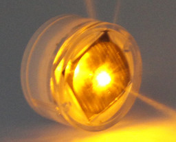 Aluminium-Untergrund-Solar-Straßenstiftungen Runde eingebettete LED-Leuchtturm-Lichtstraßenmarker
